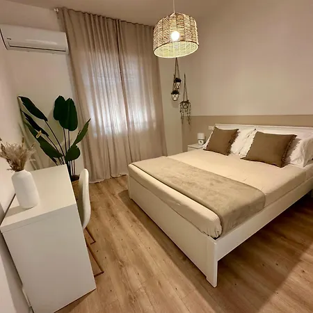 Domoi Apartment *