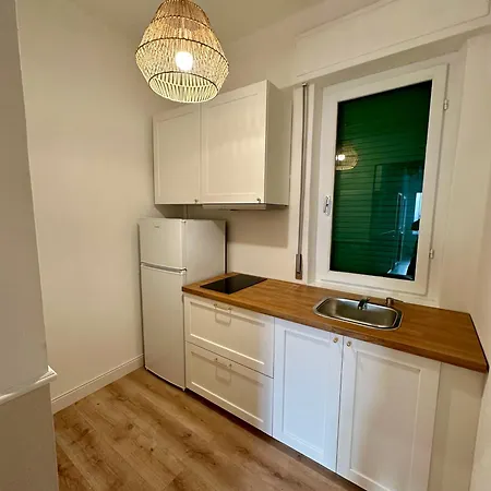 Domoi Apartment *